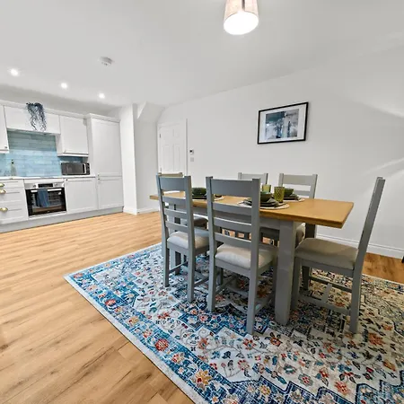 Altohaus Luxury 4br House By Altoluxo Short Lets & Serviced With Parking Lägenhet Bristol