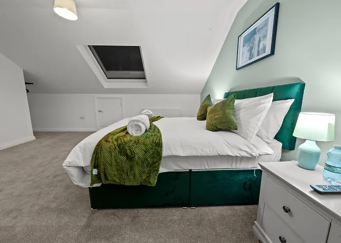 Altohaus Luxury 4br House By Altoluxo Short Lets & Serviced With Parking