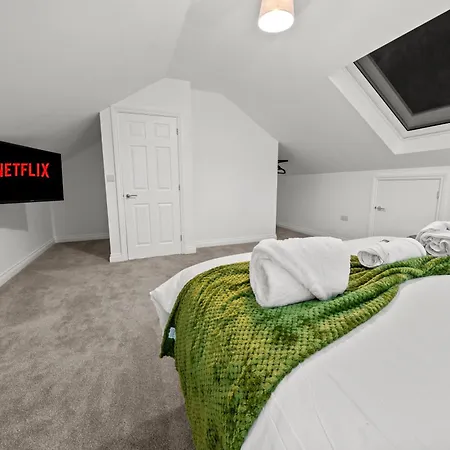 Altohaus Luxury 4br House By Altoluxo Short Lets & Serviced With Parking