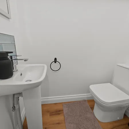 Altohaus Luxury 4br House By Altoluxo Short Lets & Serviced With Parking