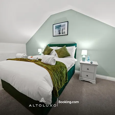 アパート Altohaus Luxury 4br House By Altoluxo Short Lets & Serviced With Parking ブリストル