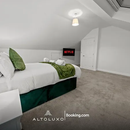 アパート Altohaus Luxury 4br House By Altoluxo Short Lets & Serviced With Parking