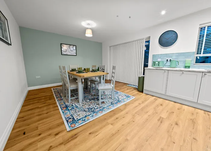 Altohaus Luxury 4br House By Altoluxo Short Lets & Serviced With Parking