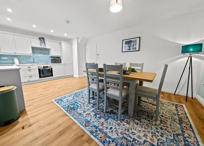 Altohaus Luxury 4br House By Altoluxo Short Lets & Serviced With Parking Apartamento Bristol