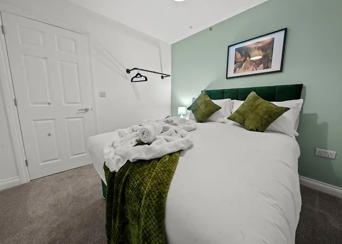 Altohaus Luxury 4br House By Altoluxo Short Lets & Serviced With Parking