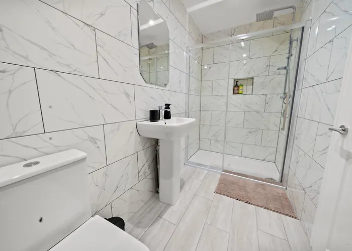 Altohaus Luxury 4br House By Altoluxo Short Lets & Serviced With Parking Apartamento Bristol