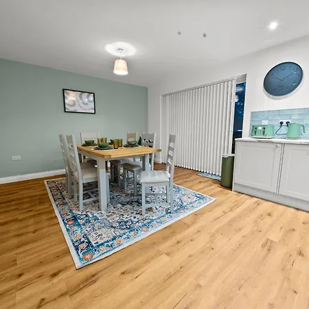 Altohaus Luxury 4br House By Altoluxo Short Lets & Serviced With Parking