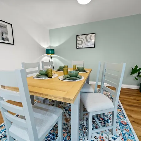 Apartmán Altohaus Luxury 4br House By Altoluxo Short Lets & Serviced With Parking