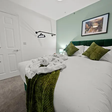 Altohaus Luxury 4br House By Altoluxo Short Lets & Serviced With Parking