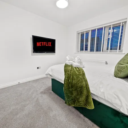 Altohaus Luxury 4br House By Altoluxo Short Lets & Serviced With Parking Bristol