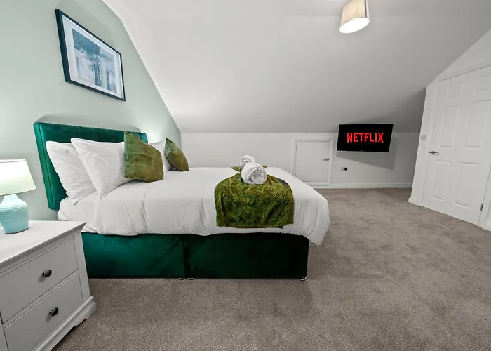 Altohaus Luxury 4br House By Altoluxo Short Lets & Serviced With Parking Apartmán *