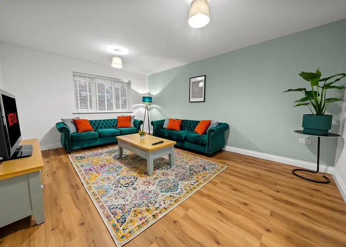 Altohaus Luxury 4br House By Altoluxo Short Lets & Serviced With Parking Apartmán *